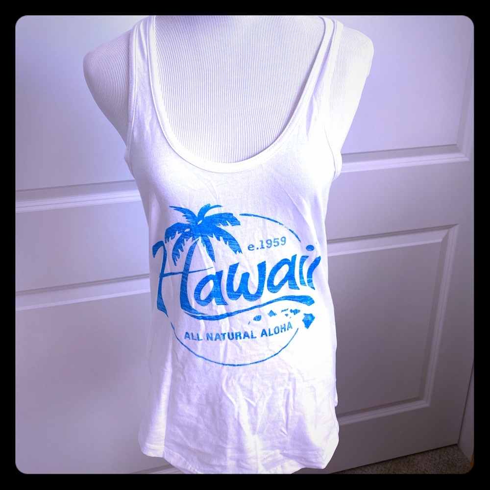 NWT Hawaii Racerback Tank 🏝 Size Small